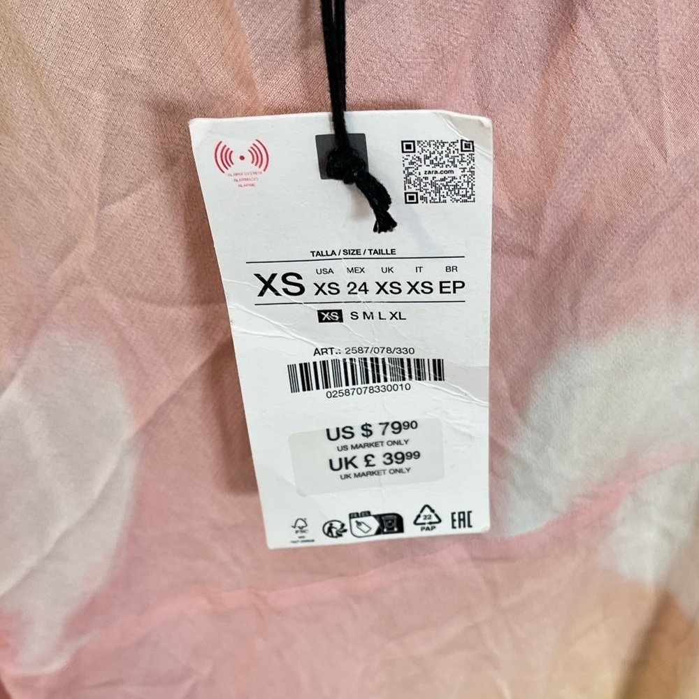 VIRAL ZARA VACATION NEW FLORAL MAXI DRESS SIZE XS
🚨NO DISCOUNT - Picture 4 of 13